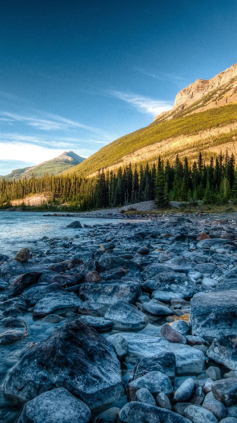 Mobile wallpaper from Canadian nature