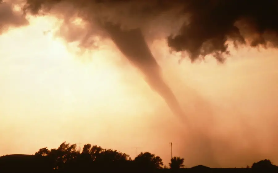 Terrible tornado wallpaper in the creamy sky 2023