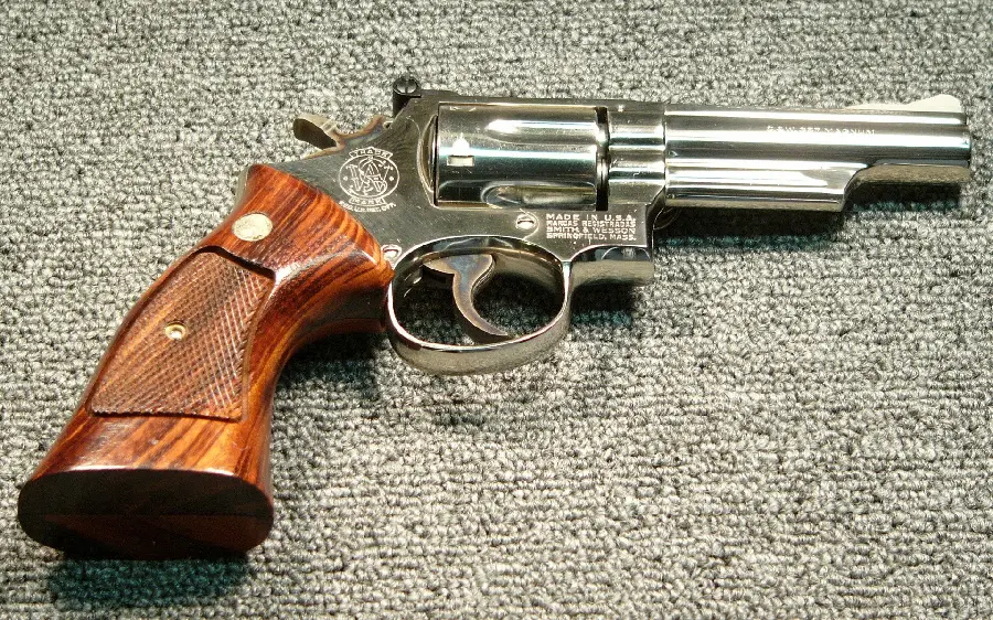 Cowboy Gun Background Image and High Quality Photo of Cowboy Gun and Combat Gun