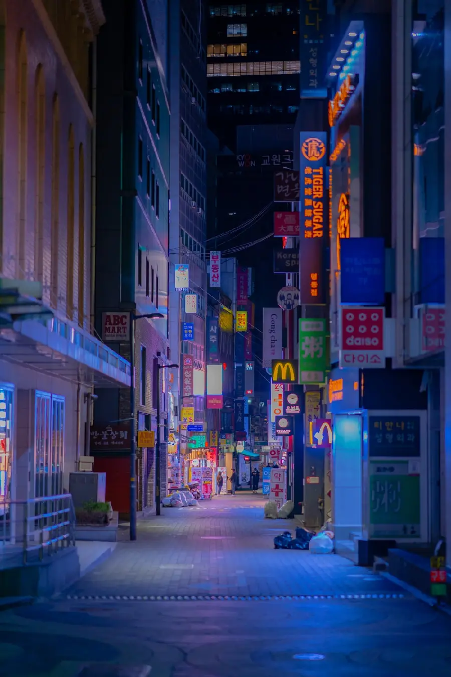 Super beautiful picture of lonely street in China 2023