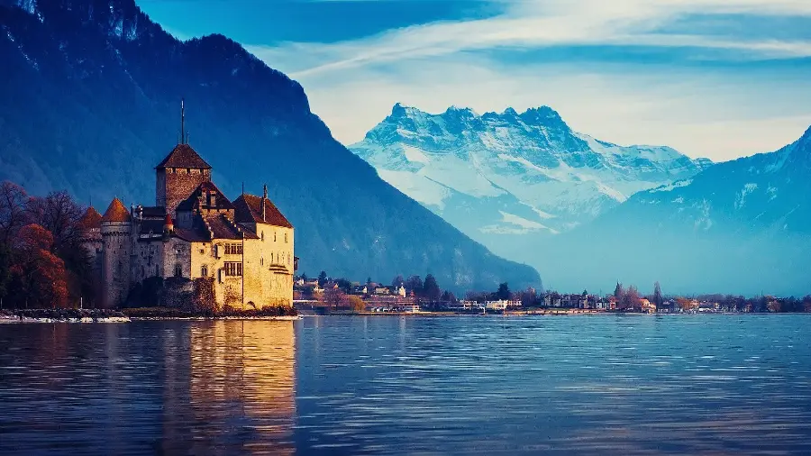 Swiss Beautiful Lake HD Photo