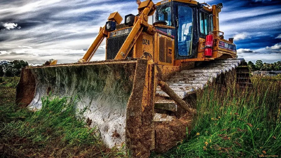 Old Bulldozer HD Photo
