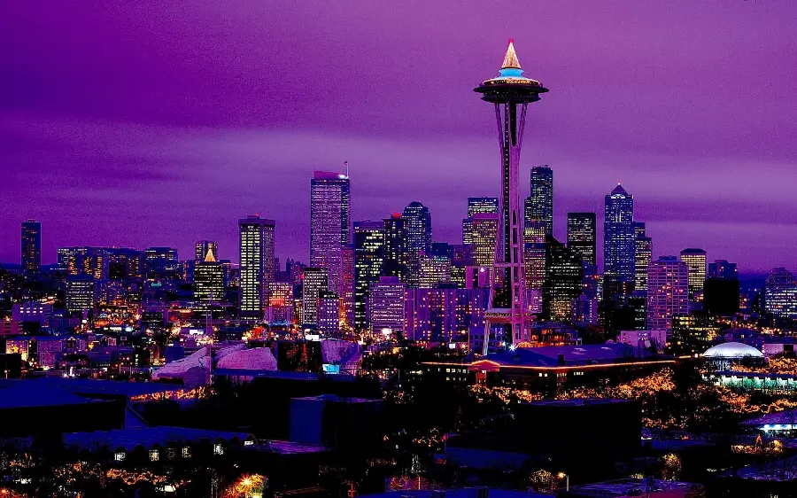 Full HD photo of a beautiful crowded city with a purple sky