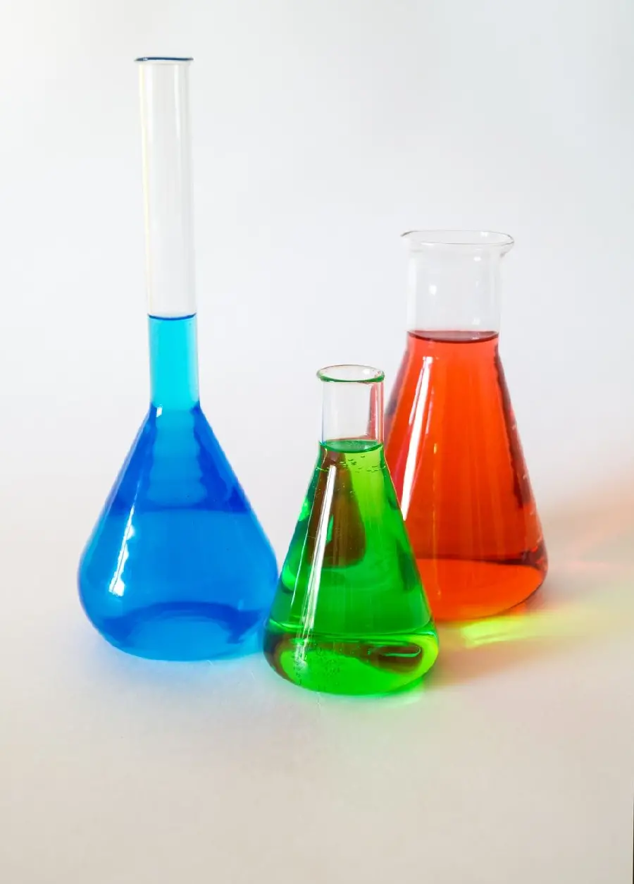 Interesting photo of chemistry tools like flask and Erlenmeyer flask 2023