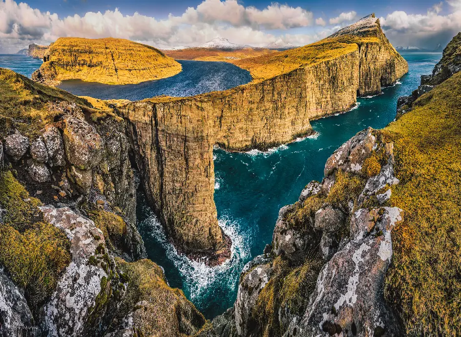 Amazing background with blue sea and high mountains