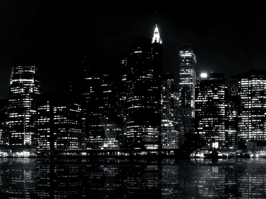 The Most Stylish Black and White City View for Instagram Stories