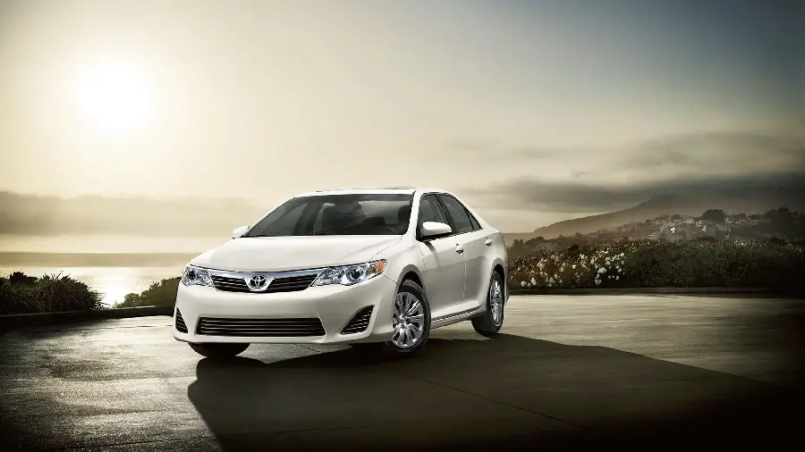 Toyota Camry Sunset Photo