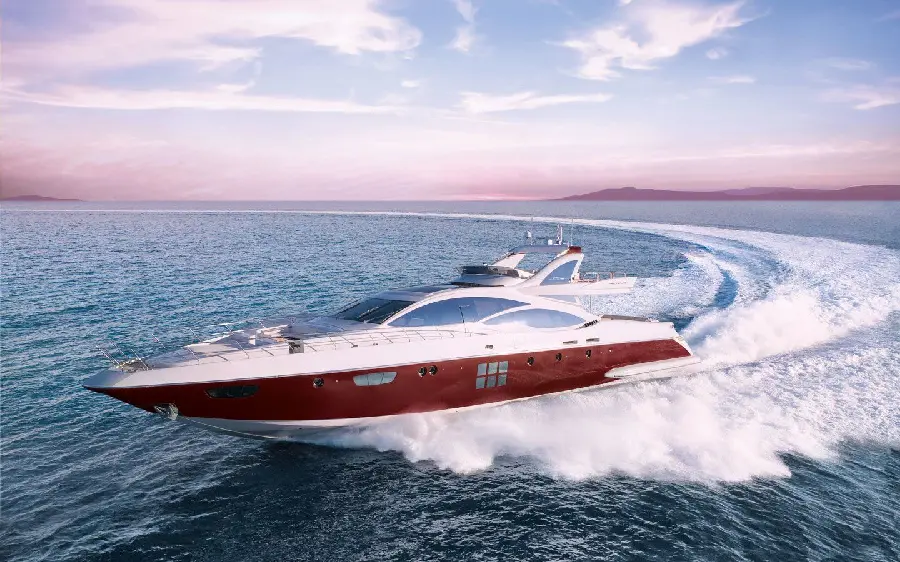 Beautiful High Quality Speedboat Photo