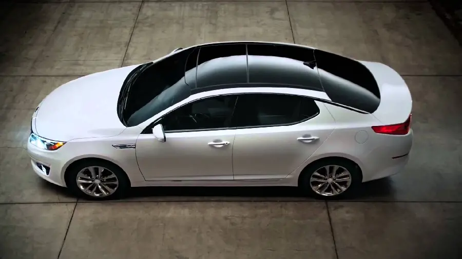 Photo of Kia Optima Color White