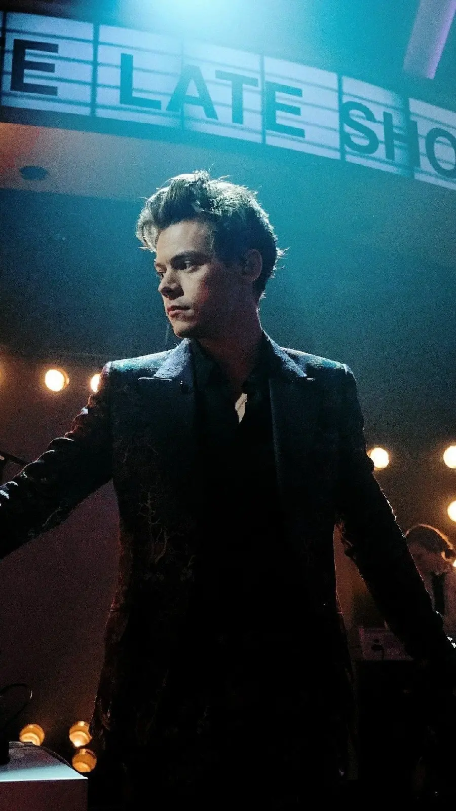 The most mysterious boy's profile picture with Harry Styles design
