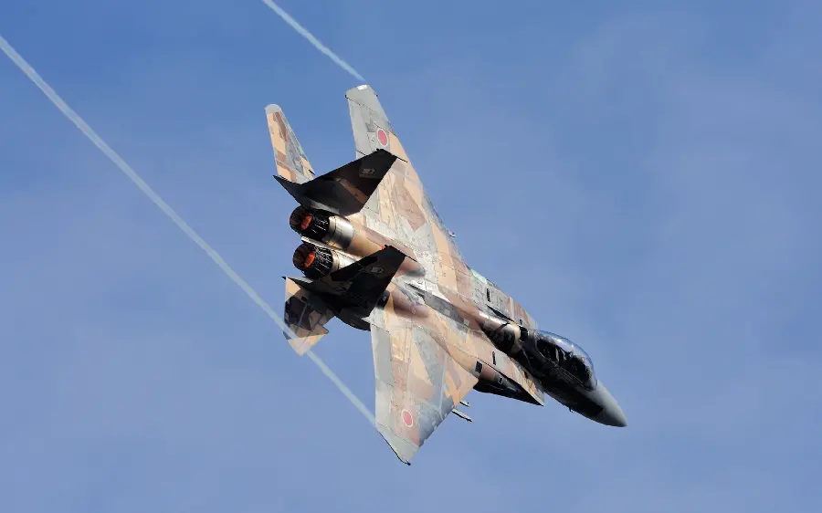 Download the latest high quality American fighter aircraft photos