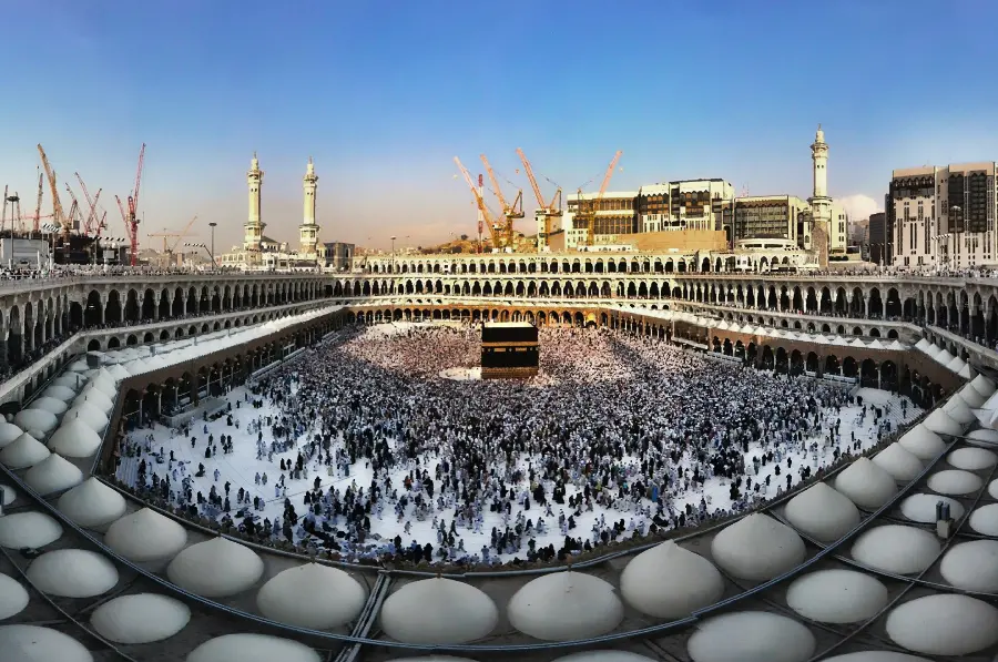 Special artistic photo of the Kaaba and pilgrims of the House of God suitable for posters