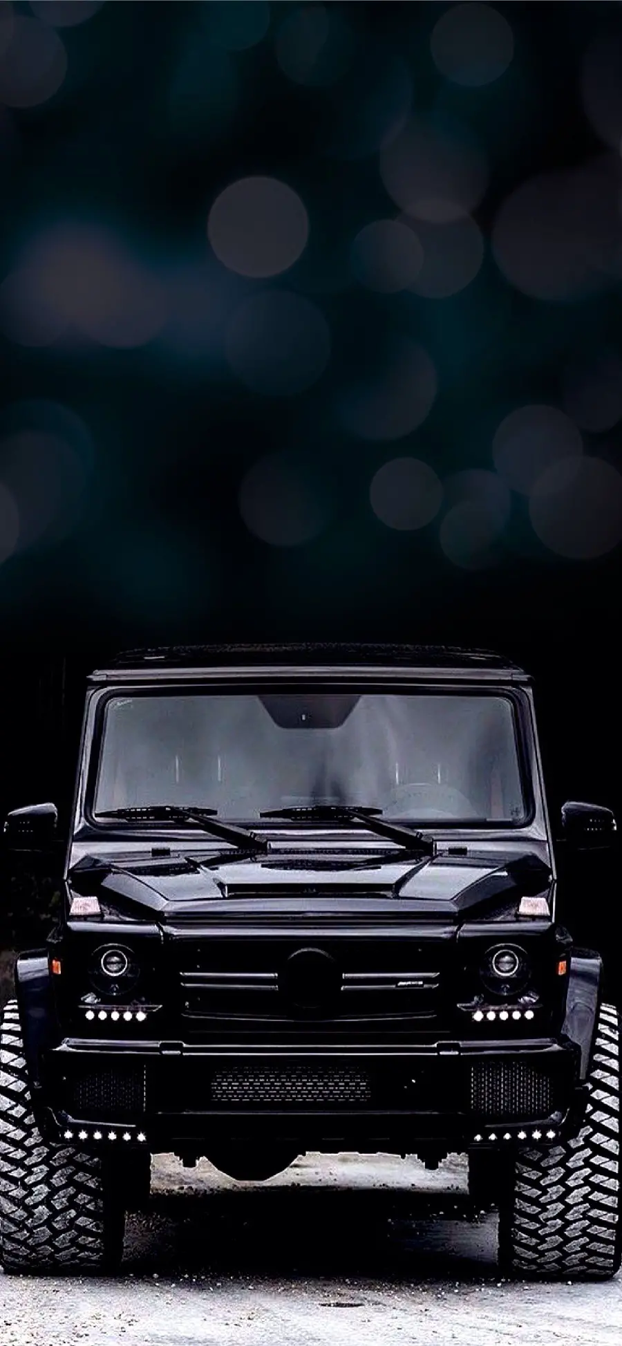 Black Mercedes-Benz G500 Wallpaper