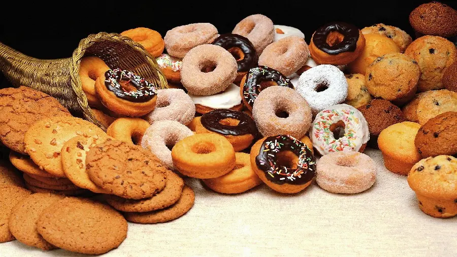 Best bread and pastry image for shop sign 2023