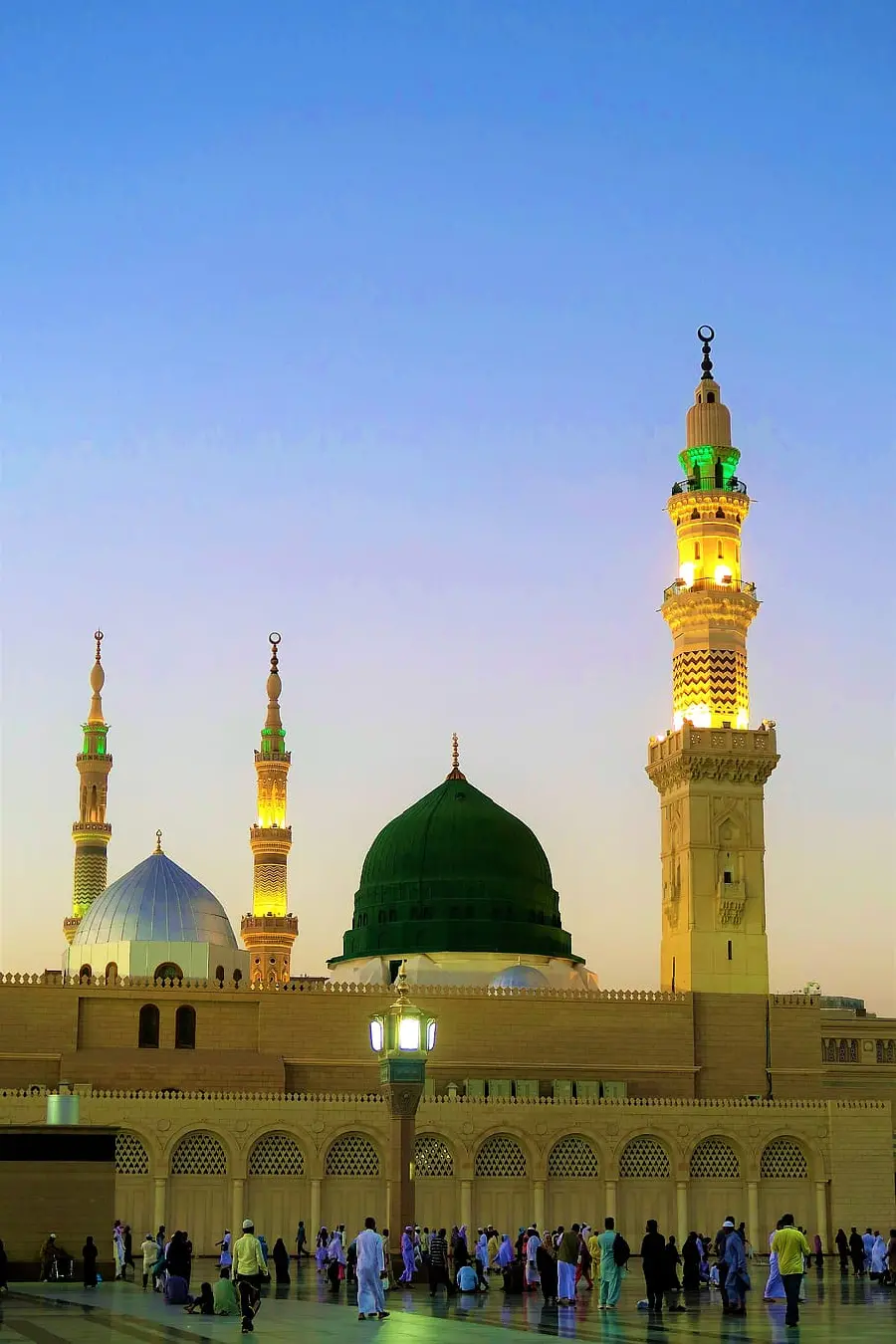 The most beautiful phone background with a Medina design
