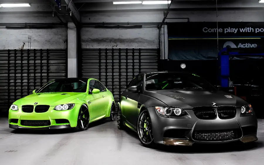 Photo of the beautiful face of two BMW cars