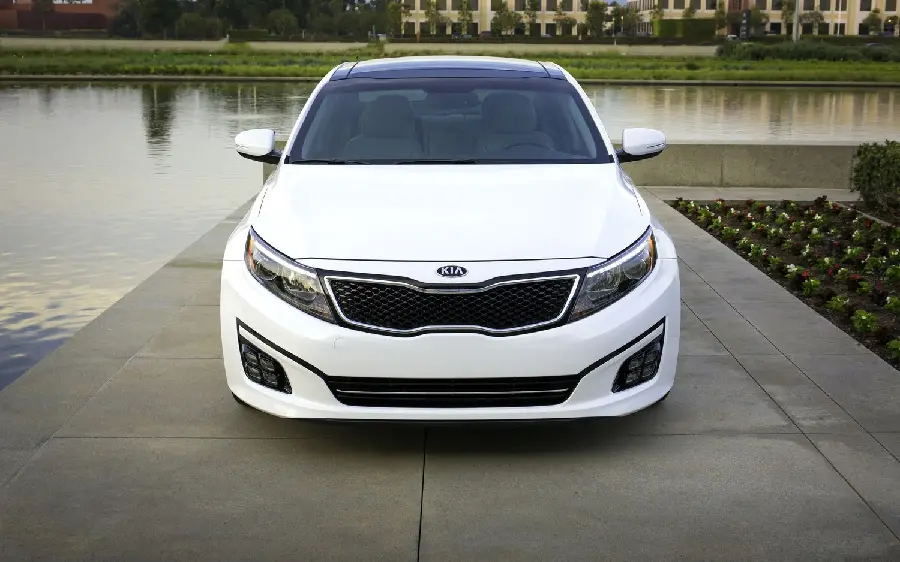 Kia Optima Front View Photo