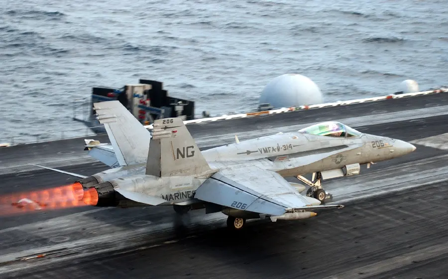 Photo of the world's most brutal fighter jet in the United States in high quality