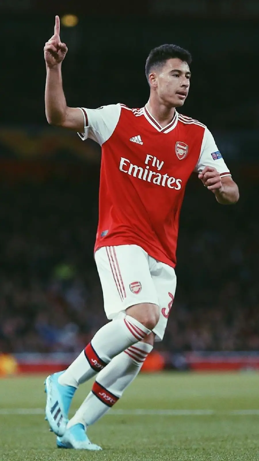 Gabriel Martinelli Wallpaper in Arsenal Red