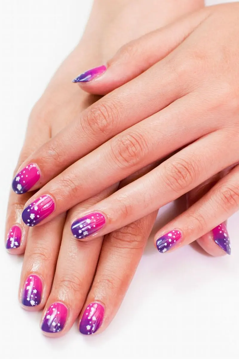 Very attractive purple pink nail gel polish for short nails