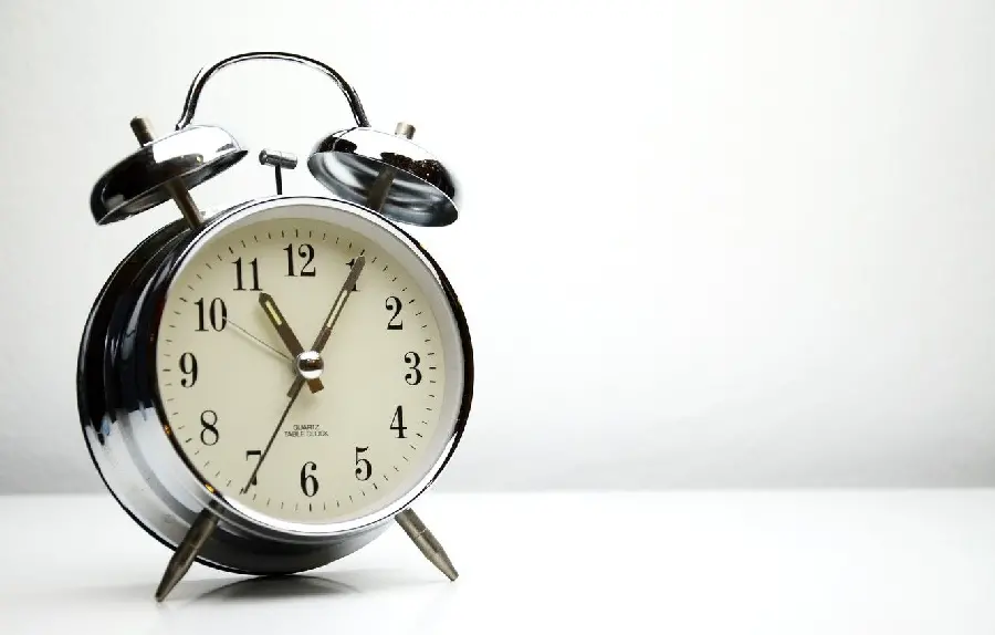 Image of a desk clock Beautiful Silver for Desktop