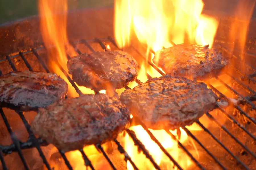 Download New Full HD Photo of Fiery and Delicious Steaks