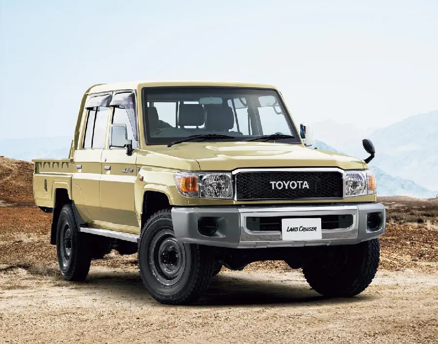 Photo of the front of the Toyota Monica double cabin
