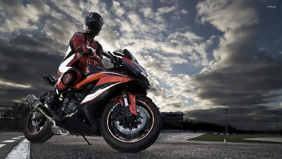 Sports motorbike racing PC wallpaper