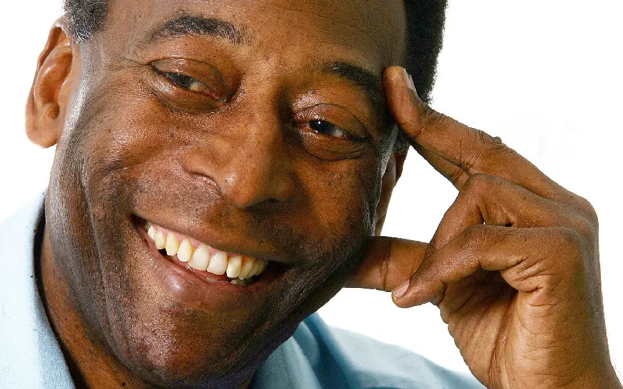 Pele's close-up photo in old age