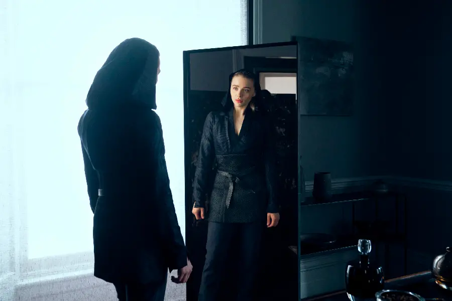 The Peripheral Series Photo Starring Jorja