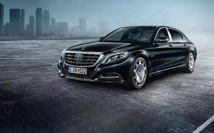 Free Wallpaper of Mercedes Benz Maybach Car Suitable for PC
