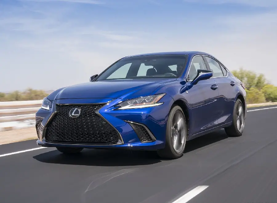 Latest Lexus IS Photo