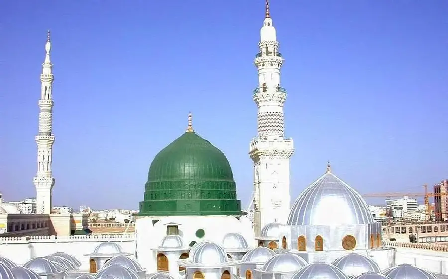 The most famous photo of the Medina Mosque for Telegram profile