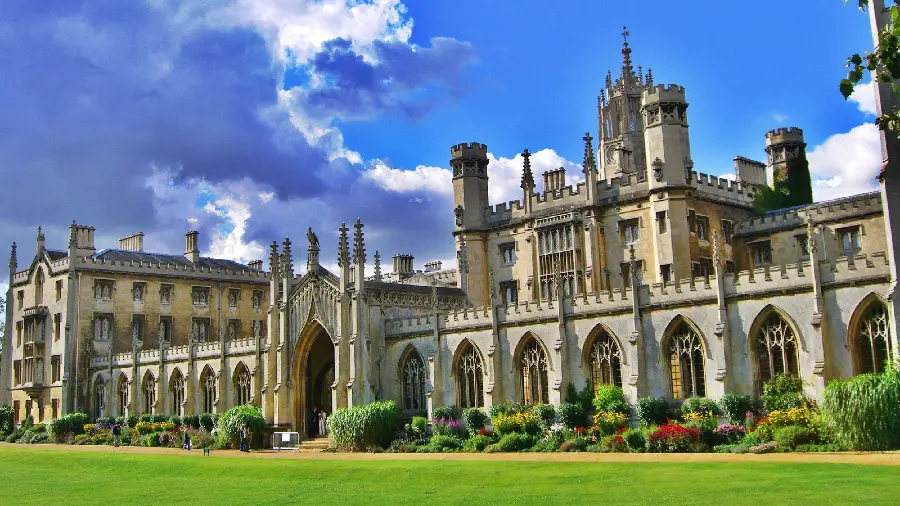 Awesome wallpaper of Oxford University in HD quality