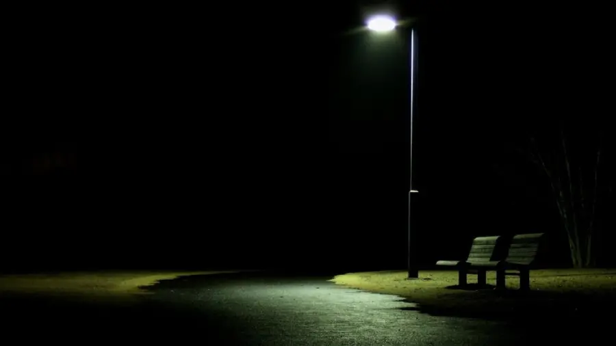 Photo of Empty Bench and Street Light for Lonely Profile 2023