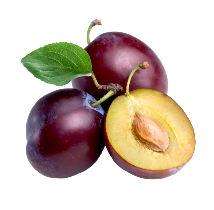 Fresh and sliced ​​plums in a high-resolution HD frame