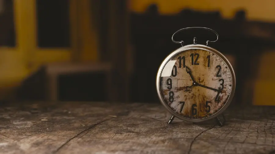 Old analog clock in a spectacular Full HD view