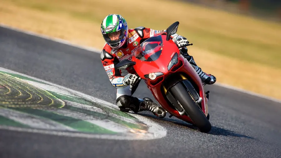 Cool photo of motorcycle balance Racing Motorcycle