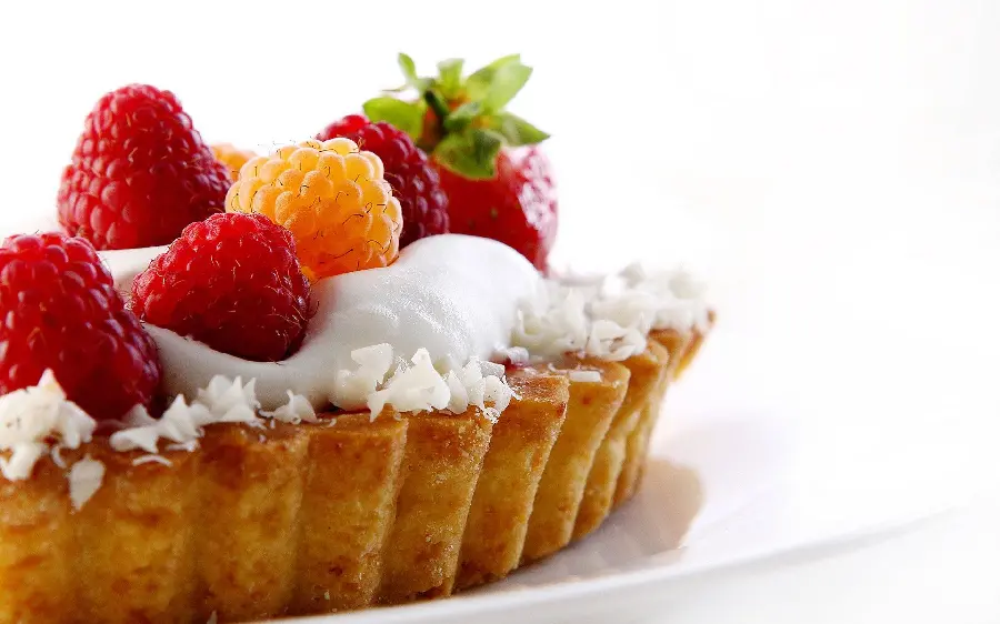 Very beautiful fruit cake suitable for children's breakfast Full HD