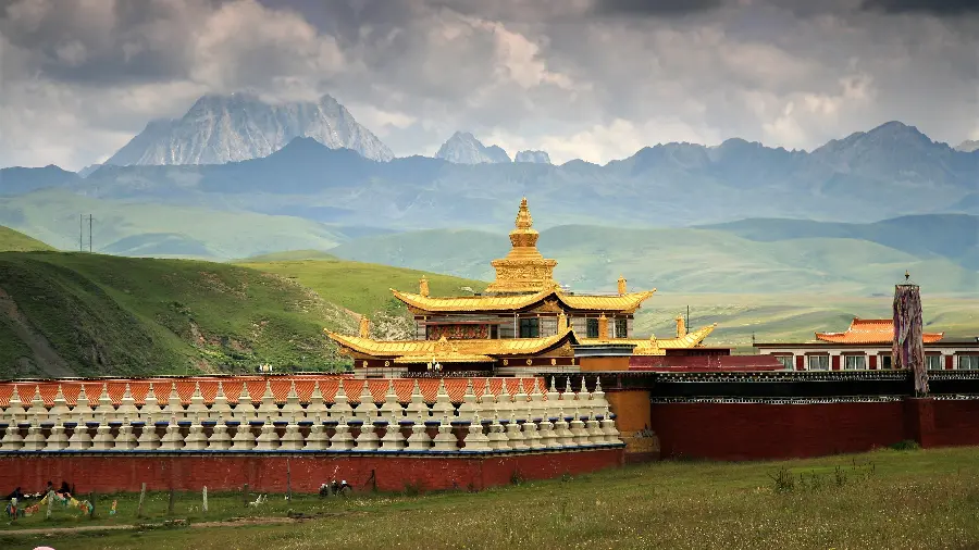 The most beautifully built temple in Tibet in a full HD frame