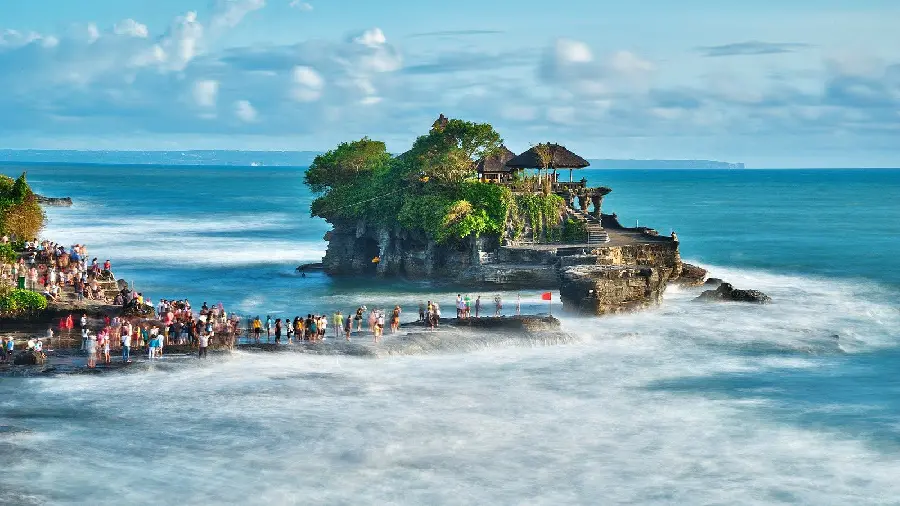 Amazing view of Tanah Lot temple in the famous island of Bali