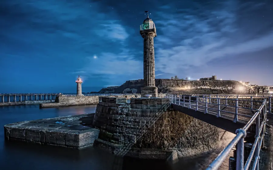 Shining lighthouses wallpaper for desktop