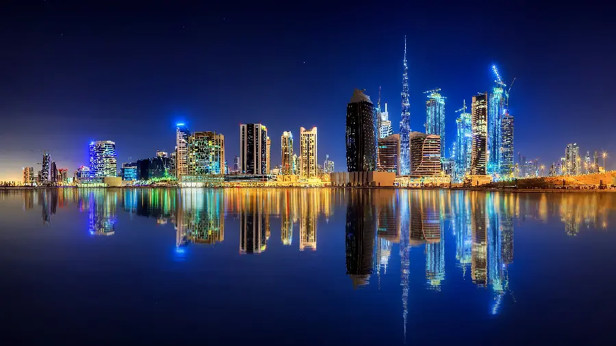 Background of reflection of beautiful buildings of Dubai in the lake