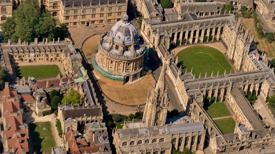 Aerial photo of Oxford University in Full HD quality