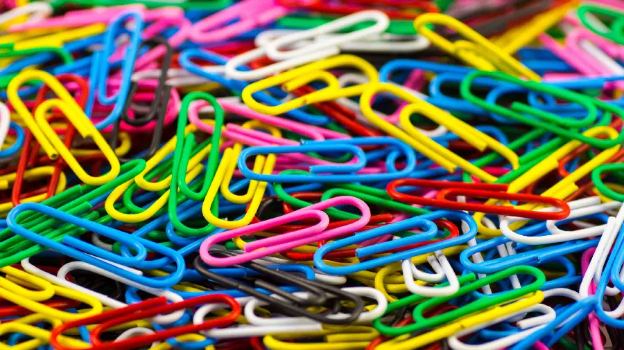  Colorful Paper Clips Background for Windows 12
