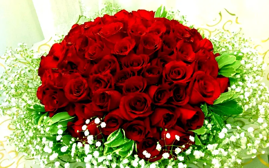 Beautiful Red Rose Bridal Bouquet Poster in High Resolution