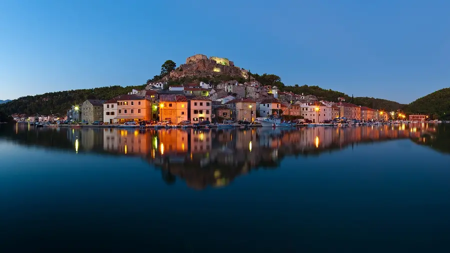Beautiful and special image of beautiful houses by the water