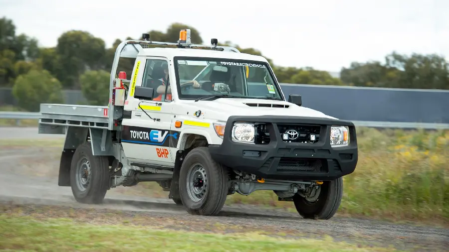 Photo of Toyota Land Cruiser suitable for roadside assistance 