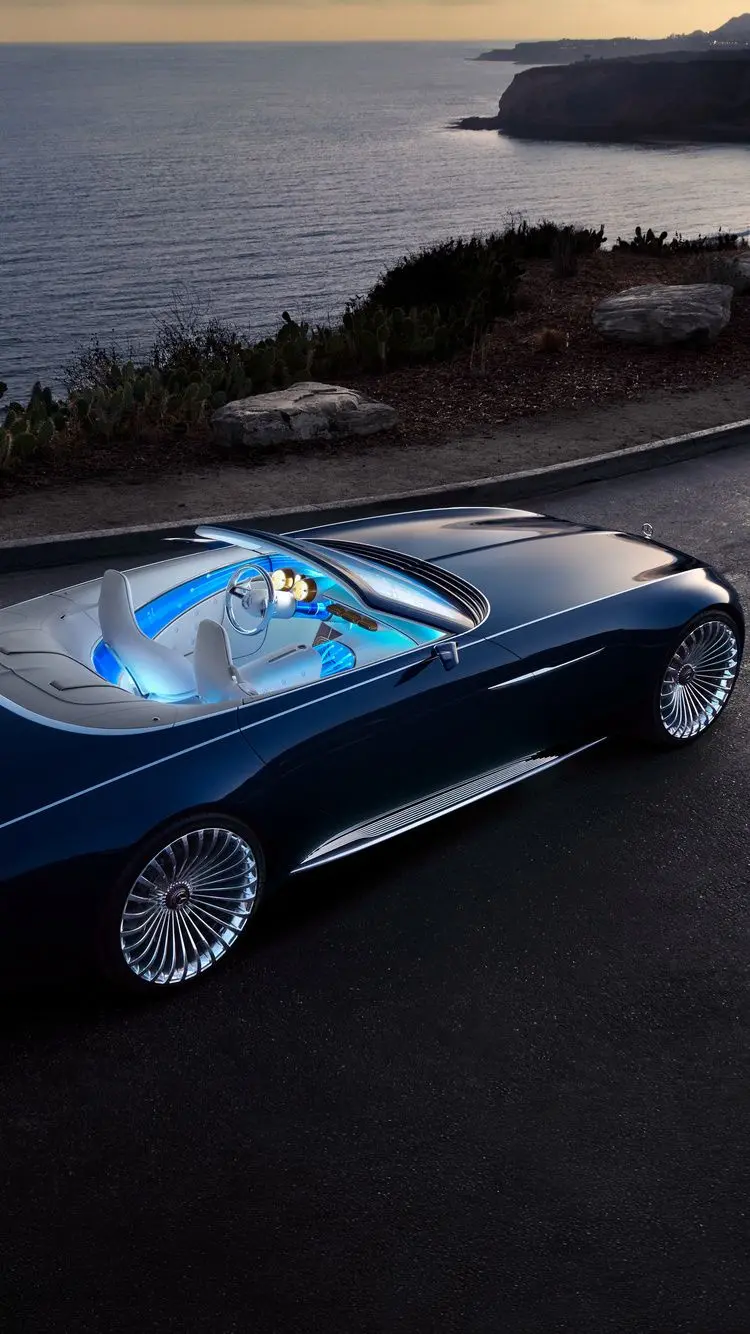 Free Mercedes Benz Maybach Car Wallpaper