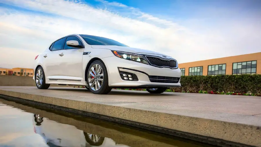 Kia Optima Side View Photo